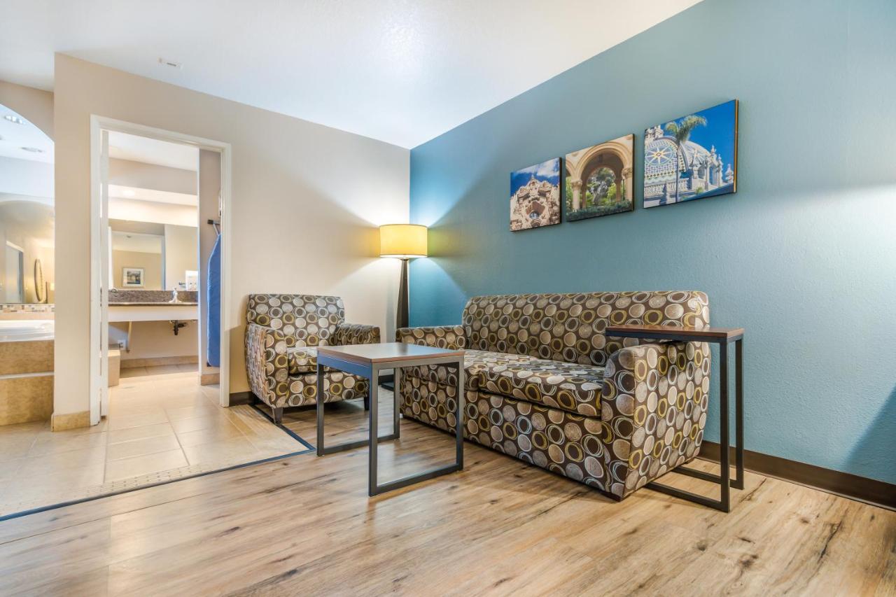 Hotel Hacienda At Ontario Ranch 외부 사진