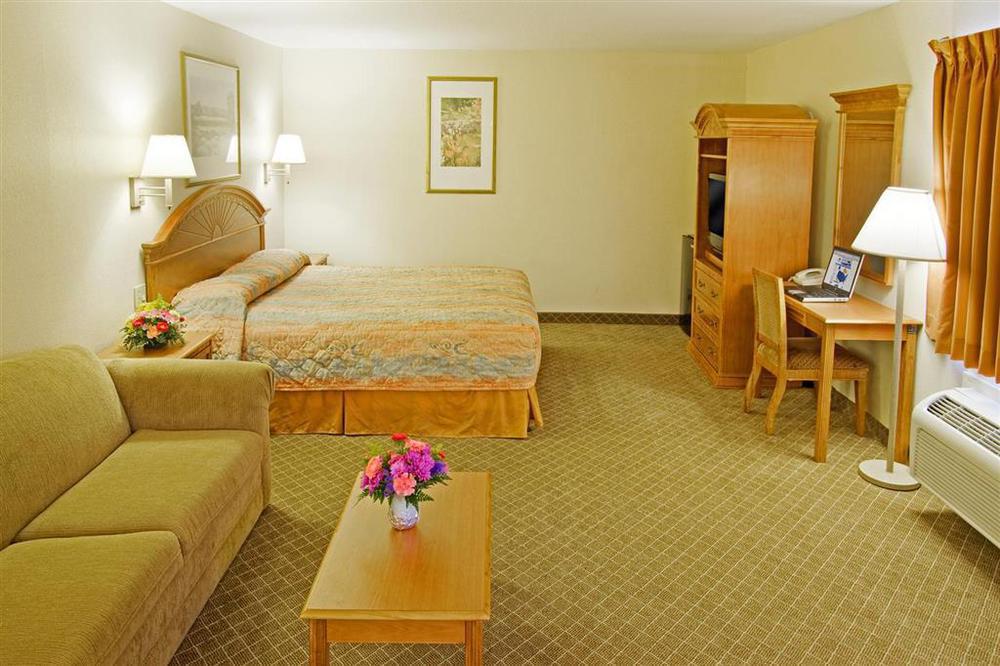 Hotel Hacienda At Ontario Ranch 객실 사진